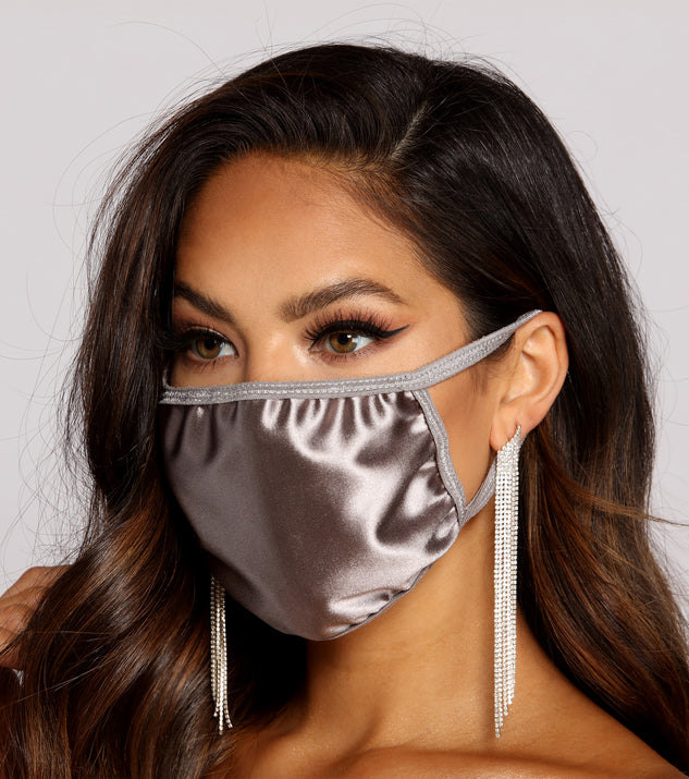 With Glam Reusable Satin Face Mask With Earloops as your homecoming jewelry or accessories, your 2023 Homecoming dress look will be fire!