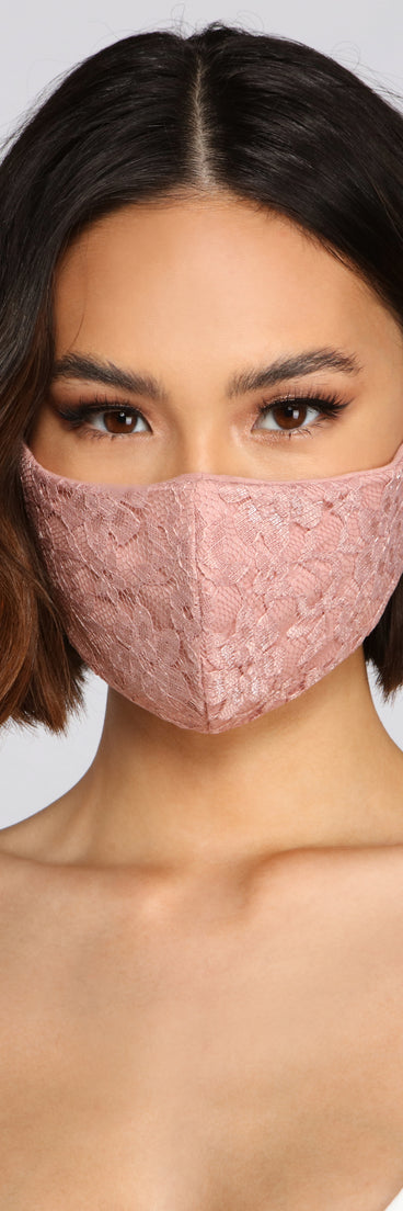 Three Pack Lace Detail Face Masks