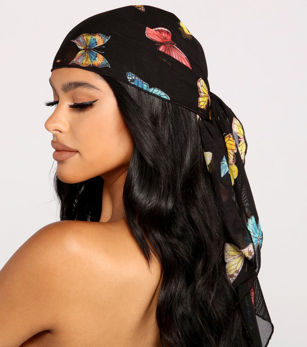 Butterfly Beauty Mesh Swim Wrap is a trendy pick to create 2023 festival outfits, festival dresses, outfits for concerts or raves, and complete your best party outfits!