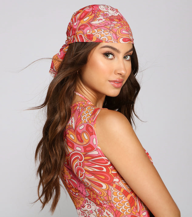 You’ll look stunning in the Bohemian Dreams Paisley Print Headwrap when paired with its matching separate to create a glam clothing set perfect for a New Year’s Eve Party Outfit or Holiday Outfit for any event!