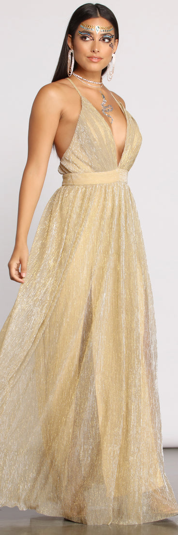 Snake Queen Adhesive Face Gems is a trendy pick to create 2023 festival outfits, festival dresses, outfits for concerts or raves, and complete your best party outfits!