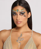 Snake Queen Adhesive Face Gems is a trendy pick to create 2023 festival outfits, festival dresses, outfits for concerts or raves, and complete your best party outfits!