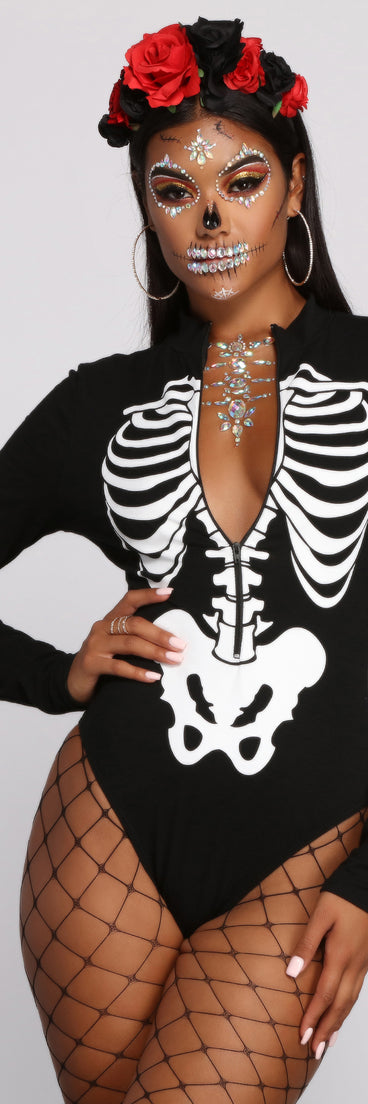 Adhesive Skeleton Body and Skeleton Iridescent Face Gems