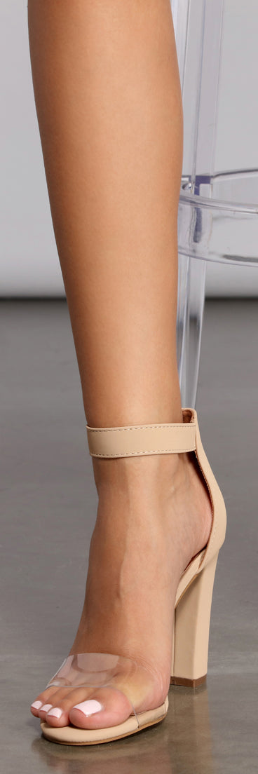 Clearly On Trend Block Heels are chic ladies' shoes to complete your best 2023 outfits. They come in a variety of trendy women's shoe styles like platforms and dressy low-heels, & are available in wide widths for better comfort.