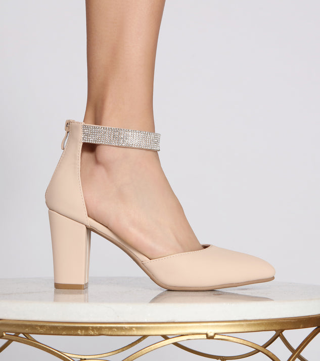 Radiant Stunner Block Heels are chic ladies' shoes to complete your best 2023 outfits. They come in a variety of trendy women's shoe styles like platforms and dressy low-heels, & are available in wide widths for better comfort.