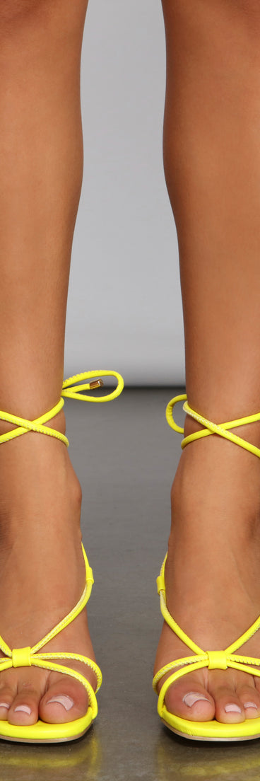 Center of Attention Snake Block Heels are chic ladies' shoes to complete your best 2023 outfits. They come in a variety of trendy women's shoe styles like platforms and dressy low-heels, & are available in wide widths for better comfort.