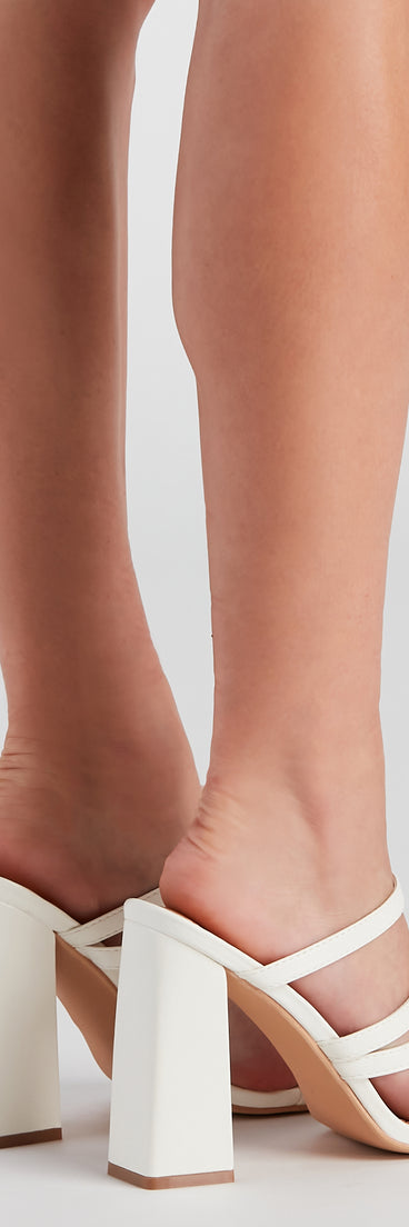 Strappy Style Block Heel Mules are chic ladies' shoes to complete your best 2023 outfits. They come in a variety of trendy women's shoe styles like platforms and dressy low-heels, & are available in wide widths for better comfort.