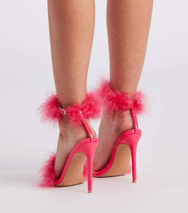 Girl wearing a pink faux fur coat over a black mini dress and pink high  heels | Fashion, Pink faux fur coat, Faux fur fashion