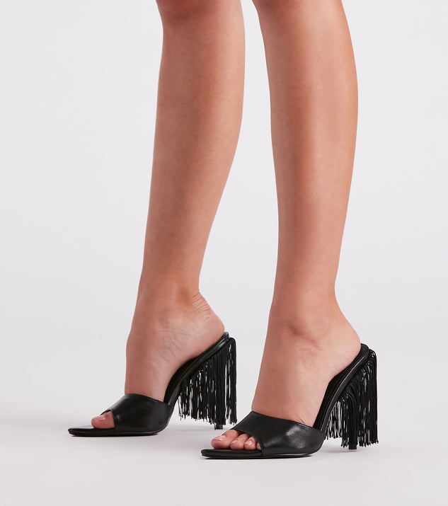 Fierce In Fringe Stiletto Heels is a trendy pick to create 2023 concert outfits, festival dresses, outfits for raves, or to complete your best party outfits or clubwear!