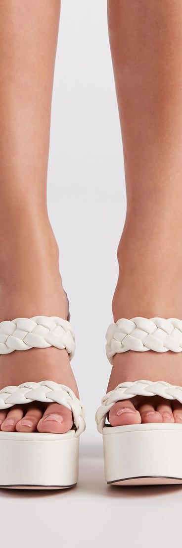 Weekend Festivities Chunky Platform Heels are chic ladies' shoes to complete your best 2023 outfits. They come in a variety of trendy women's shoe styles like platforms and dressy low-heels, & are available in wide widths for better comfort.