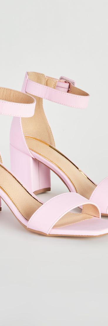 Stay Chic Low-Block Heels are chic ladies' shoes to complete your best 2023 outfits. They come in a variety of trendy women's shoe styles like platforms and dressy low-heels, & are available in wide widths for better comfort.