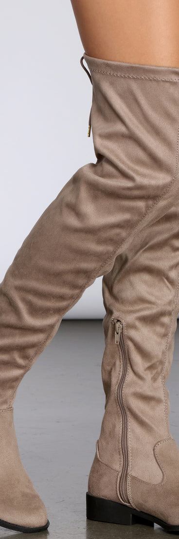 Over The Knee Flat Lace-Up Boots for 2022 festival outfits, festival dress, outfits for raves, concert outfits, and/or club outfits