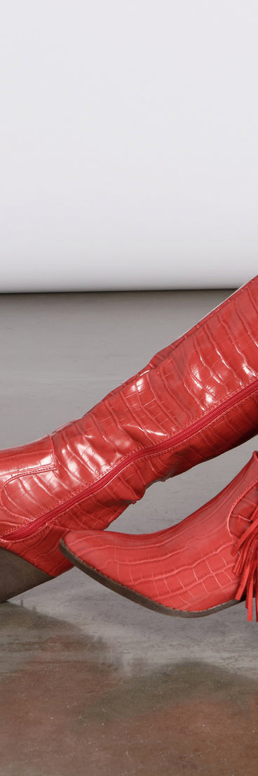 Scoot N' Boogey Fringe Red Cowboy Boots is a trendy pick to create 2023 concert outfits, festival dresses, outfits for raves, or to complete your best party outfits or clubwear!