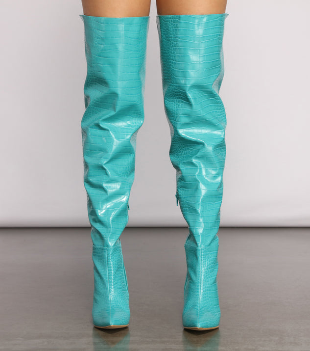 Fashionista Chic Croc Embossed Faux Leather Boots & Windsor