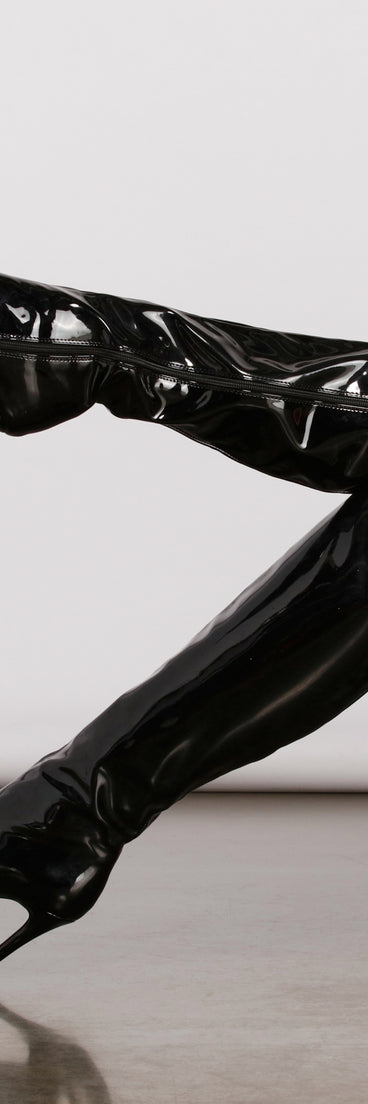 Major Headturner Over The Knee Boots are chic ladies' shoes to complete your best 2023 outfits. They come in a variety of trendy women's shoe styles like platforms and dressy low-heels, & are available in wide widths for better comfort.