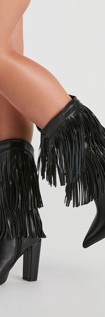 Line Dance Fringe Cowgirl Boots is a trendy pick to create 2023 concert outfits, festival dresses, outfits for raves, or to complete your best party outfits or clubwear!