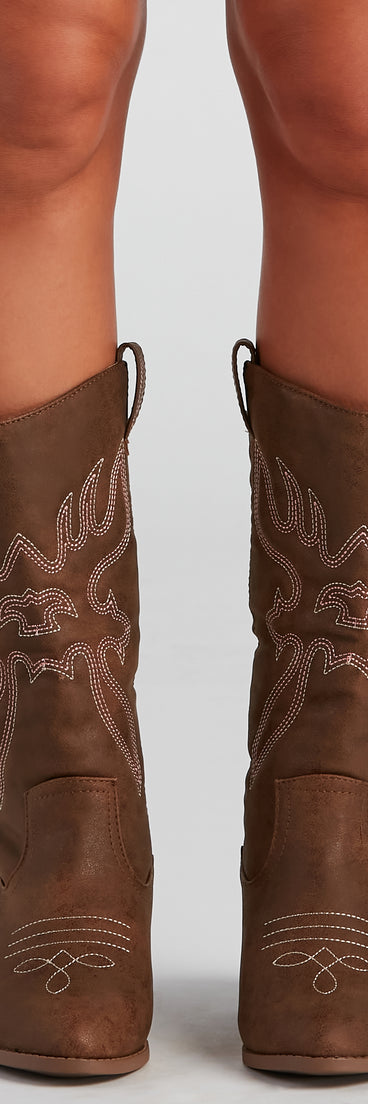 Country Girl Western Boots are chic ladies' shoes to complete your best 2023 outfits. They come in a variety of trendy women's shoe styles like platforms and dressy low-heels, & are available in wide widths for better comfort.