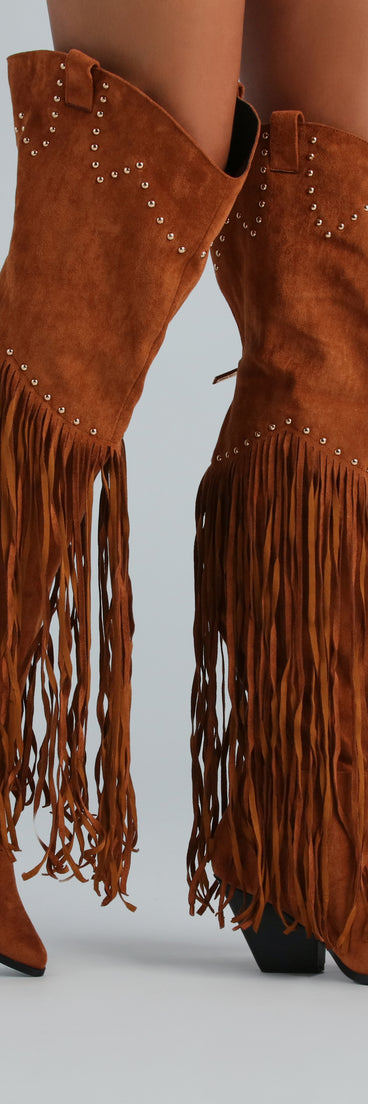 Trendy Country Babe Fringe Western Boots is a fire pick to create a concert outfit, 2024 festival looks, outfits for raves, or to complete your best party outfits or clubwear!