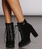 Commander Cutie Booties is a trendy pick to create 2023 festival outfits, festival dresses, outfits for concerts or raves, and complete your best party outfits!