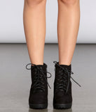 Block Cutie Booties is a trendy pick to create 2023 festival outfits, festival dresses, outfits for concerts or raves, and complete your best party outfits!