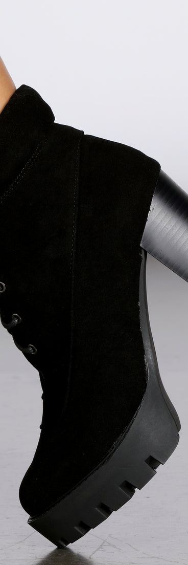 In Command High Heel Boots is a trendy pick to create 2023 festival outfits, festival dresses, outfits for concerts or raves, and complete your best party outfits!