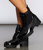 Commander Lug Boots is a trendy pick to create 2023 concert outfits, festival dresses, outfits for raves, or to complete your best party outfits or clubwear!