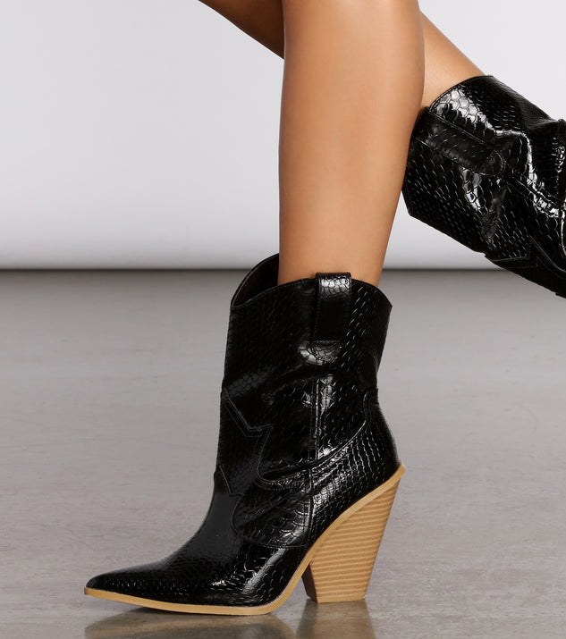 On A Western Kick Croc Cowboy Booties is a trendy pick to create 2023 concert outfits, festival dresses, outfits for raves, or to complete your best party outfits or clubwear!