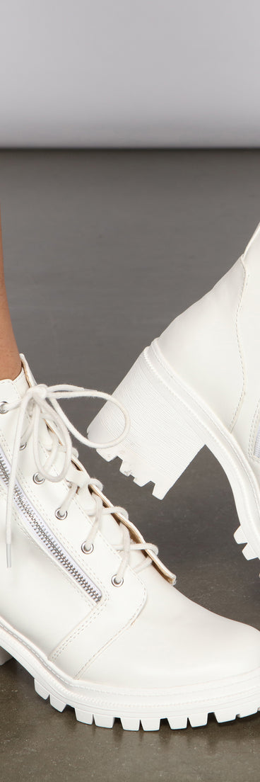 Edgy and Chic Faux Leather Lug Booties is a trendy pick to create 2023 concert outfits, festival dresses, outfits for raves, or to complete your best party outfits or clubwear!