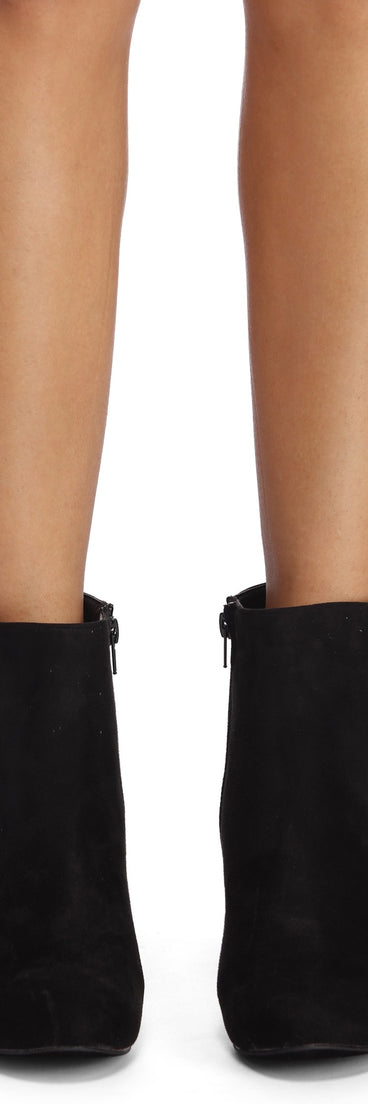 Contrasting Elements Block Heel Booties for 2022 festival outfits, festival dress, outfits for raves, concert outfits, and/or club outfits