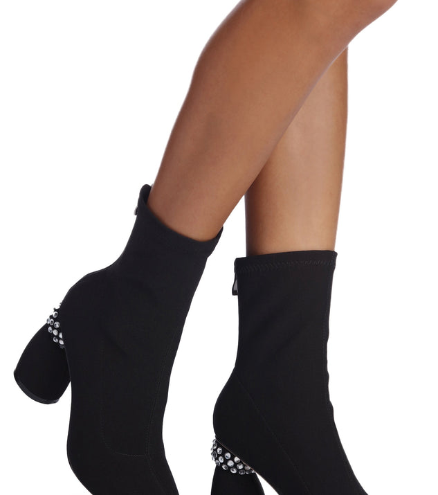 Bring The Bling Azalea Wang Booties are chic ladies' shoes to complete your best 2023 outfits. They come in a variety of trendy women's shoe styles like platforms and dressy low-heels, & are available in wide widths for better comfort.