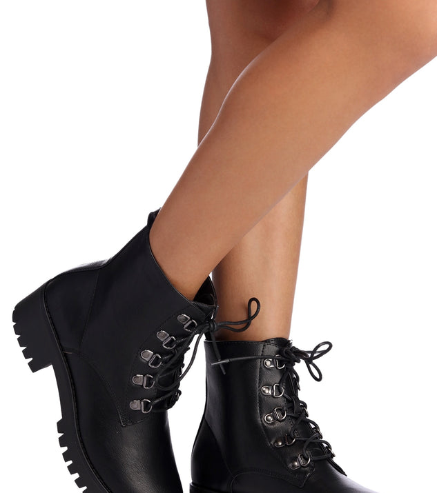 On Duty Combat Boots for 2022 festival outfits, festival dress, outfits for raves, concert outfits, and/or club outfits