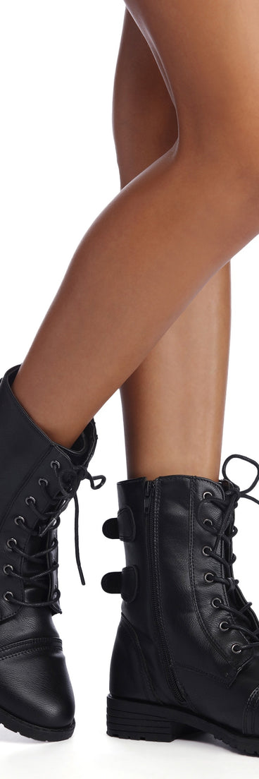 Buckle Up Combat Boots is a trendy pick to create 2023 concert outfits, festival dresses, outfits for raves, or to complete your best party outfits or clubwear!