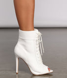 A Chic Moment Stiletto Booties is a trendy pick to create 2023 concert outfits, festival dresses, outfits for raves, or to complete your best party outfits or clubwear!