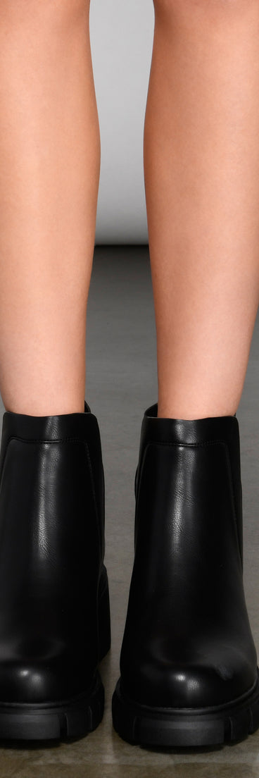 On The Edge Trendy Lug Sole Bootie are chic ladies' shoes to complete your best 2023 outfits. They come in a variety of trendy women's shoe styles like platforms and dressy low-heels, & are available in wide widths for better comfort.