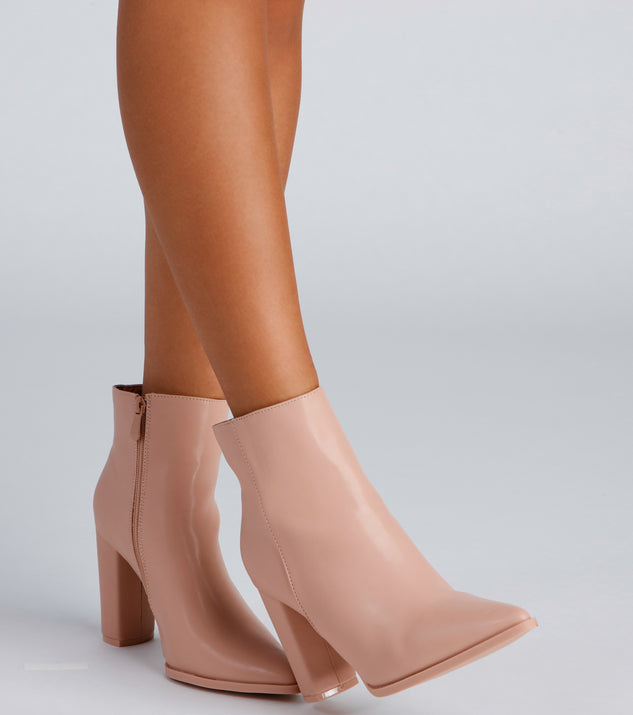 Favorite Kicks Pointed Toe Booties are chic ladies' shoes to complete your best 2023 outfits. They come in a variety of trendy women's shoe styles like platforms and dressy low-heels, & are available in wide widths for better comfort.