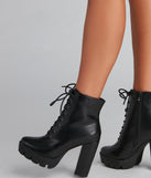 Lug It Faux Leather Booties is a trendy pick to create 2023 concert outfits, festival dresses, outfits for raves, or to complete your best party outfits or clubwear!