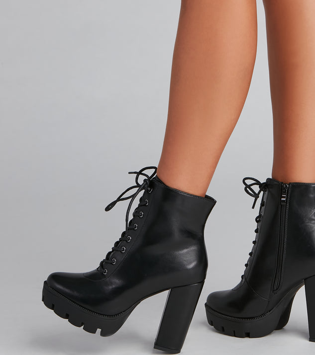 Lug It Faux Leather Booties is a trendy pick to create 2023 concert outfits, festival dresses, outfits for raves, or to complete your best party outfits or clubwear!