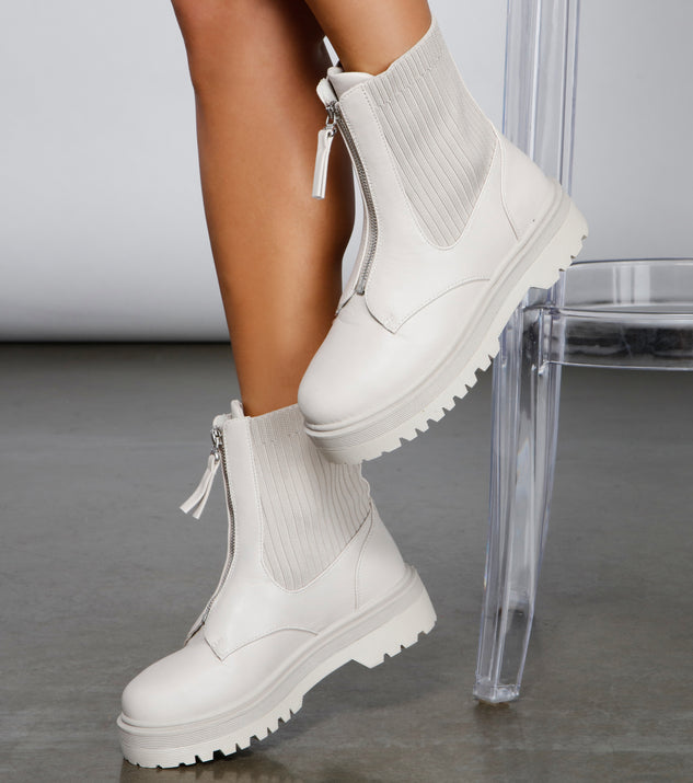 A Total Vibe Lug Sole Booties is a trendy pick to create 2023 concert outfits, festival dresses, outfits for raves, or to complete your best party outfits or clubwear!