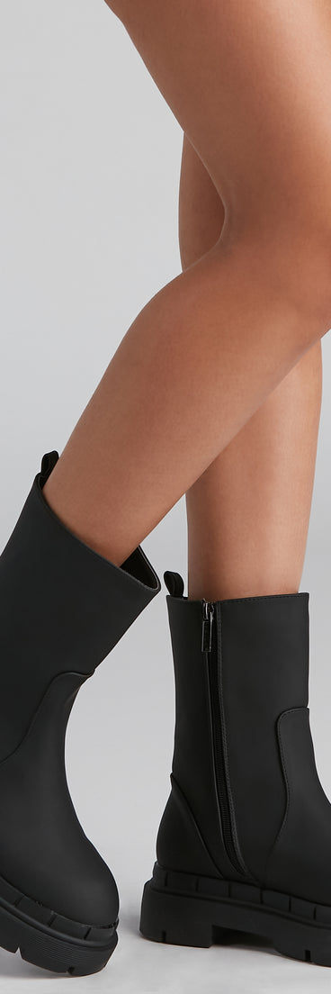 She's Trendy Lug Sole Boots are chic ladies' shoes to complete your best 2023 outfits. They come in a variety of trendy women's shoe styles like platforms and dressy low-heels, & are available in wide widths for better comfort.