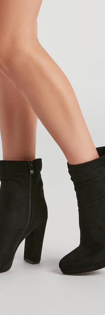 Meet Chic Faux Suede Slouch Booties is a trendy pick to create 2023 concert outfits, festival dresses, outfits for raves, or to complete your best party outfits or clubwear!