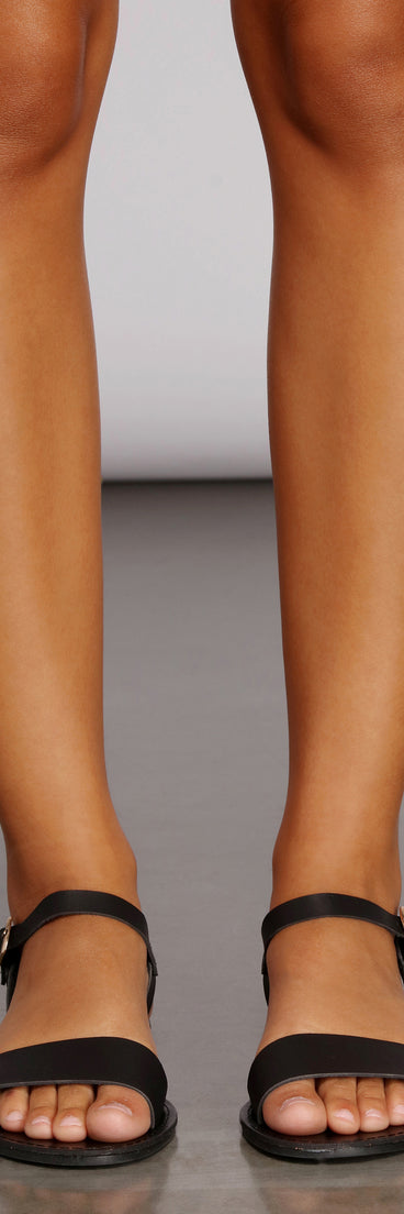 Walk Into Simplicity Sandals