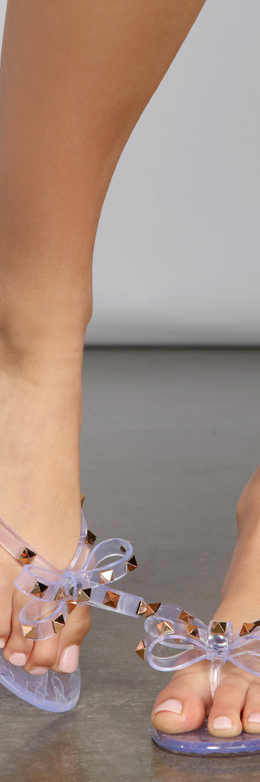 Sealed With Edge Jelly Sandals are chic ladies' shoes to complete your best 2023 outfits. They come in a variety of trendy women's shoe styles like platforms and dressy low-heels, & are available in wide widths for better comfort.