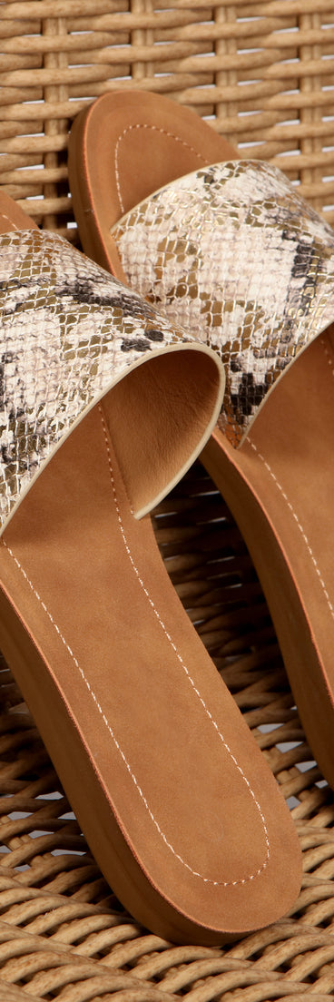 Casual Trendsetter Slide-On Sandals are chic ladies' shoes to complete your best 2023 outfits. They come in a variety of trendy women's shoe styles like platforms and dressy low-heels, & are available in wide widths for better comfort.