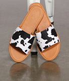 Western Style Slide-On Sandals is a trendy pick to create 2023 concert outfits, festival dresses, outfits for raves, or to complete your best party outfits or clubwear!