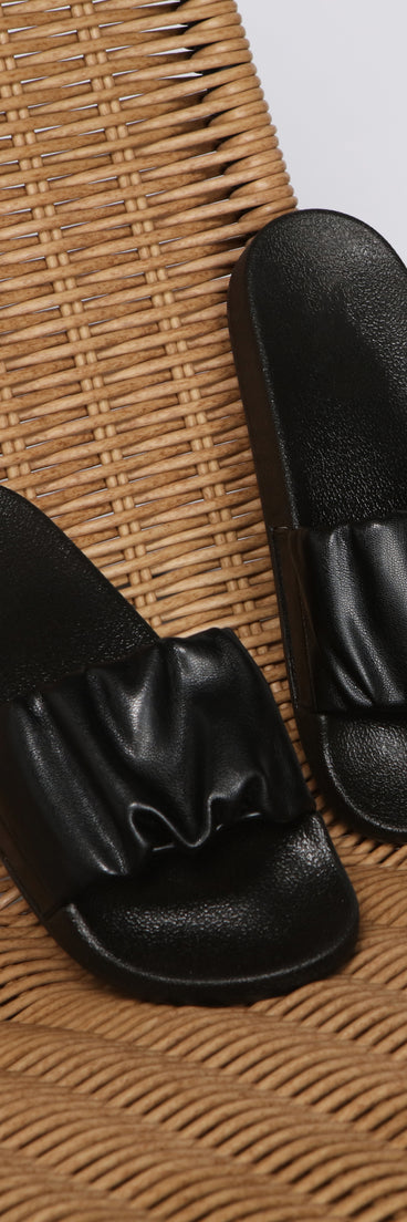 Casual And Chic Slides are chic ladies' shoes to complete your best 2023 outfits. They come in a variety of trendy women's shoe styles like platforms and dressy low-heels, & are available in wide widths for better comfort.