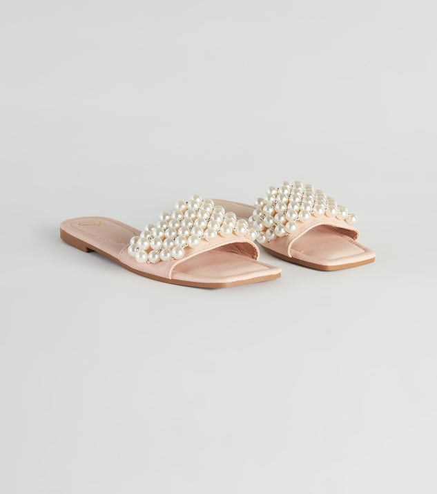 Hidden Treasure Faux Pearl Slide Sandals are chic ladies' shoes to complete your best 2023 outfits. They come in a variety of trendy women's shoe styles like platforms and dressy low-heels, & are available in wide widths for better comfort.