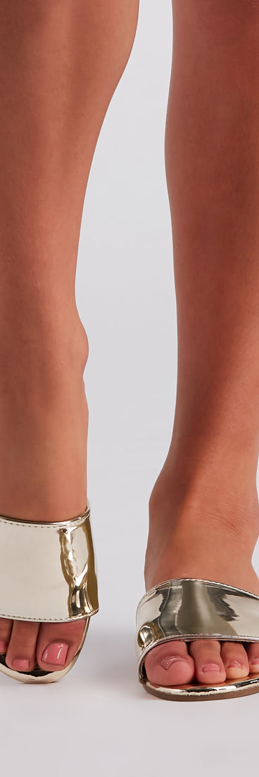 Step Out And Shine Chrome Sandals are chic ladies' shoes to complete your best 2023 outfits. They come in a variety of trendy women's shoe styles like platforms and dressy low-heels, & are available in wide widths for better comfort.