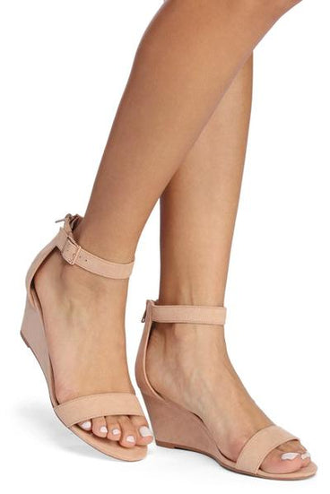 Low Wedge Ankle Strap Sandals are chic ladies' shoes to complete your best 2023 outfits. They come in a variety of trendy women's shoe styles like platforms and dressy low-heels, & are available in wide widths for better comfort.