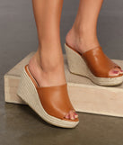 So Chic Trendy Espadrille Wedges are chic ladies' shoes to complete your best 2023 outfits. They come in a variety of trendy women's shoe styles like platforms and dressy low-heels, & are available in wide widths for better comfort.