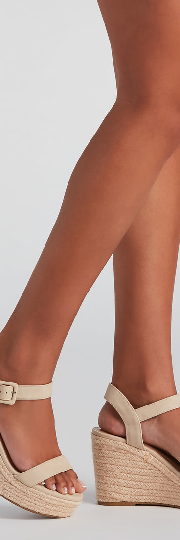 Summer Style Espadrille Wedges are chic ladies' shoes to complete your best 2023 outfits. They come in a variety of trendy women's shoe styles like platforms and dressy low-heels, & are available in wide widths for better comfort.